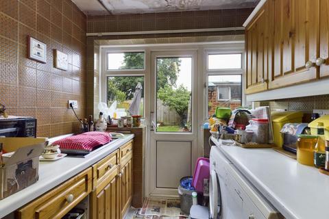 100 Oaks Road, Stanwell, Staines-upon-thames, TW19 7LB