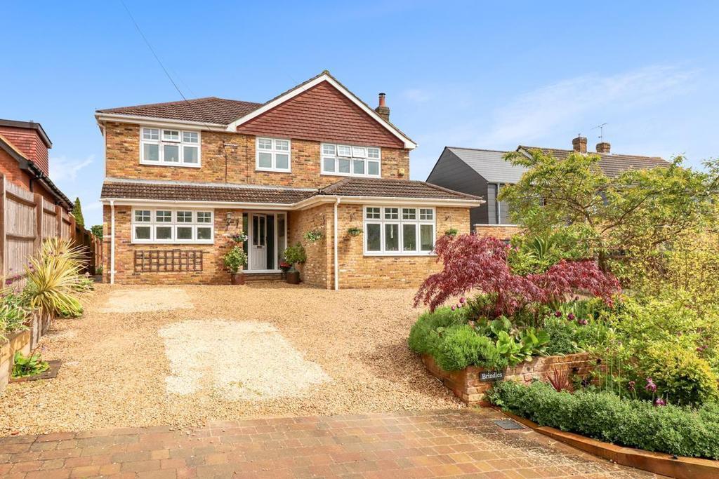 Brindles Lane, Forty Green, Buckinghamshire, HP9 4 bed detached house £1,300,000