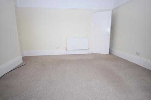 2 bedroom apartment to rent - Lincoln Hatch Lane, Burnham, Bucks, SL1
