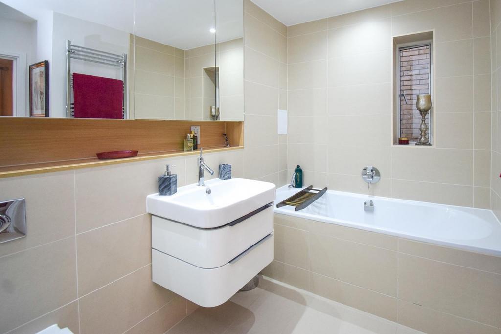 Ensuite