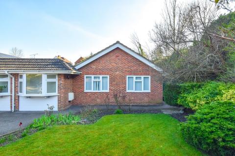 11 Aldbourne Road, Burnham, Slough, SL1 7NJ