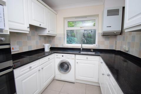11 Aldbourne Road, Burnham, Slough, SL1 7NJ
