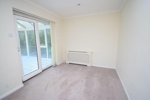 11 Aldbourne Road, Burnham, Slough, SL1 7NJ