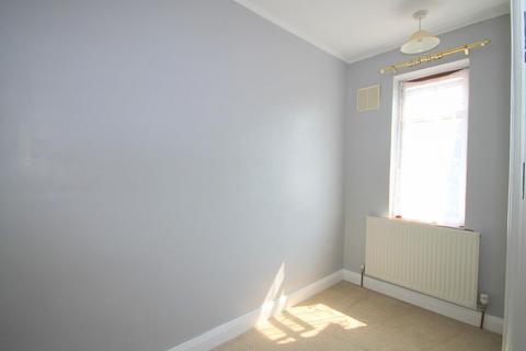 51 Southcote Avenue, Feltham, TW13 4EQ