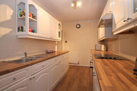 2, Elthorne Court Boundaries Road, Feltham, TW13 5DX
