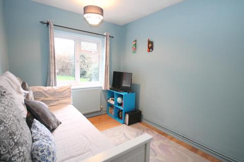 2, Elthorne Court Boundaries Road, Feltham, TW13 5DX