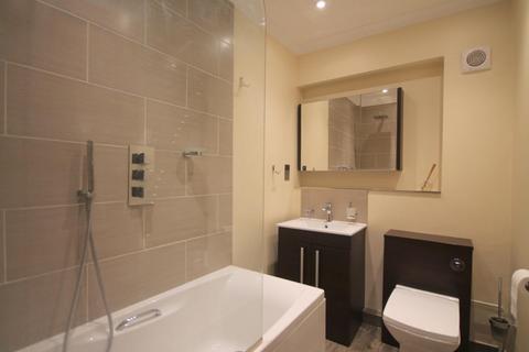 2, Elthorne Court Boundaries Road, Feltham, TW13 5DX