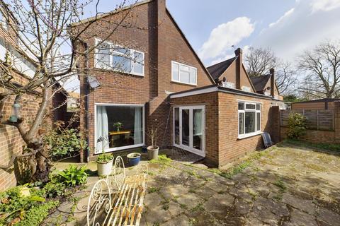 5 Clymping Dene, Feltham, TW14 0JA