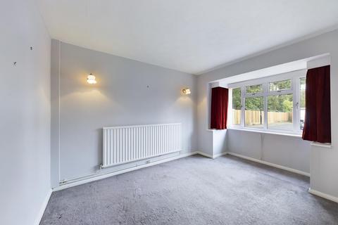 41 Mill Way, Feltham, TW14 0JX