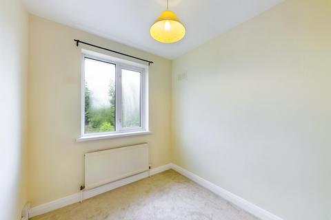 2 bedroom maisonette for sale, Elmcroft Close, Feltham, Middlesex, TW14