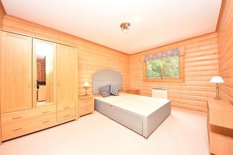 undefined, The Lakes, Harleyford, Henley Road, Buckinghamshire, SL7