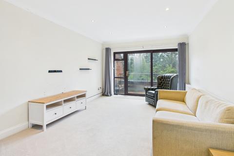 4 bedroom apartment for sale, Raylands Mead, Gerrards Cross, Buckinghamshire, SL9