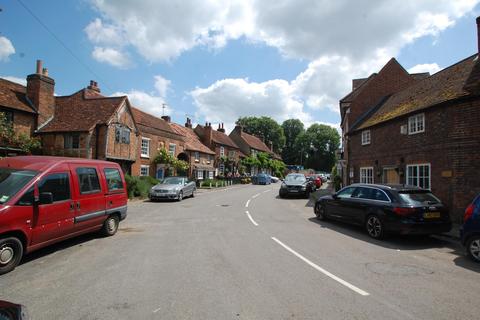 19 Wolstan Close, Denham, Uxbridge, UB9 5BU