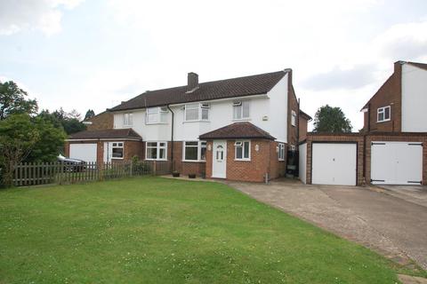 4 bedroom semi-detached house for sale - Pinewood Green, Iver Heath, Buckinghamshire, SL0