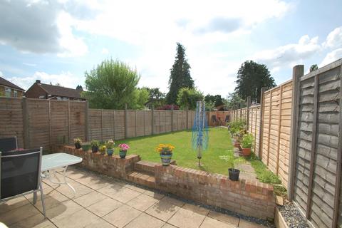49 Pinewood Green, Iver, SL0 0QN