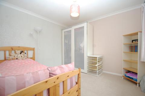49 Pinewood Green, Iver, SL0 0QN