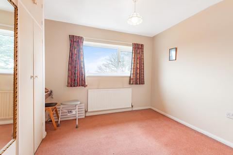 29 Penn Meadow, Stoke Poges, Slough, SL2 4EB