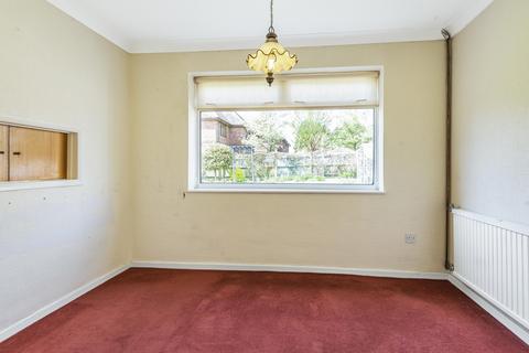 9 Penn Meadow, Stoke Poges, Slough, SL2 4EB