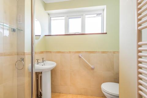 9 Penn Meadow, Stoke Poges, Slough, SL2 4EB