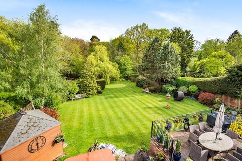 20 Beech Waye, Gerrards Cross, SL9 8BL
