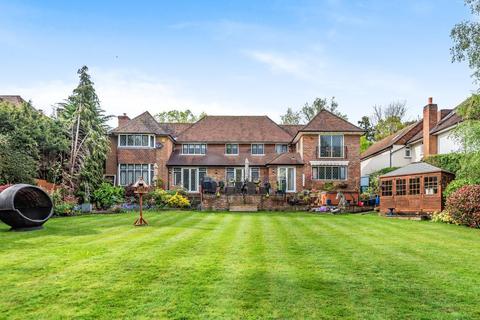 20 Beech Waye, Gerrards Cross, SL9 8BL