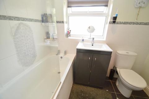 39 Swabey Road, Slough, SL3 8NR