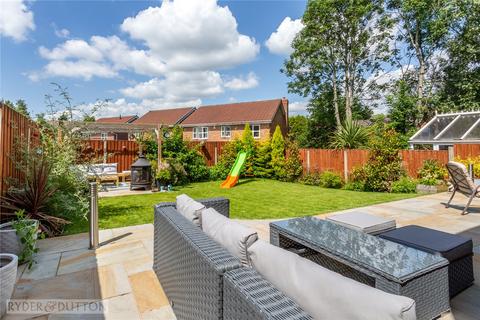 14 Brackenwood Close, Royton, Oldham, OL2 5DE