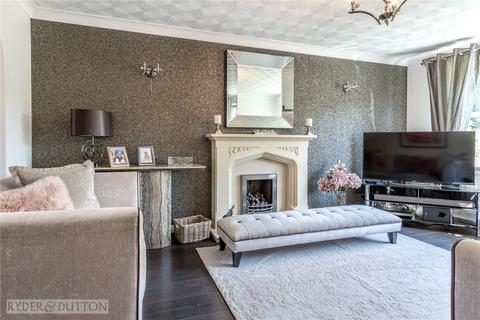 14 Brackenwood Close, Royton, Oldham, OL2 5DE