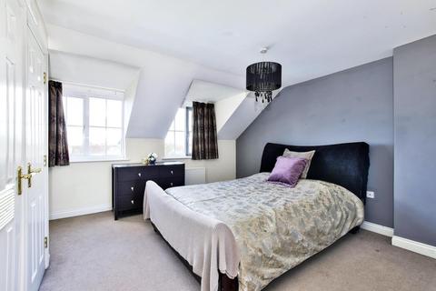 10 Broomfield Gate, Slough, SL2 1HH