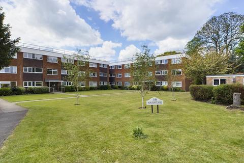 14, Penton Court Jamnagar Close, Staines, TW18 2JU