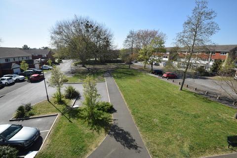 25 Homers Road, Windsor, SL4 5RG