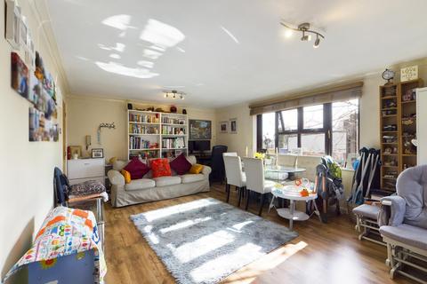 16 Cherry Way, Horton, Slough, SL3 9PU