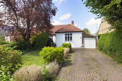 24 Coppermill Road, Wraysbury, Staines-upon-thames, TW19 5NT