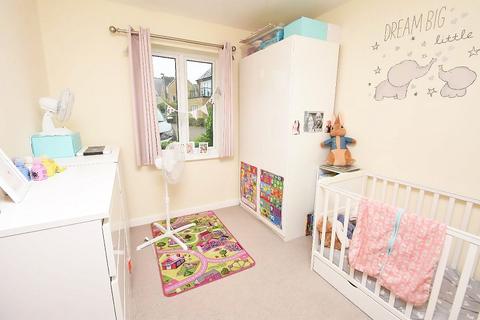 5 Cypress Close, Epsom, KT19 8FP