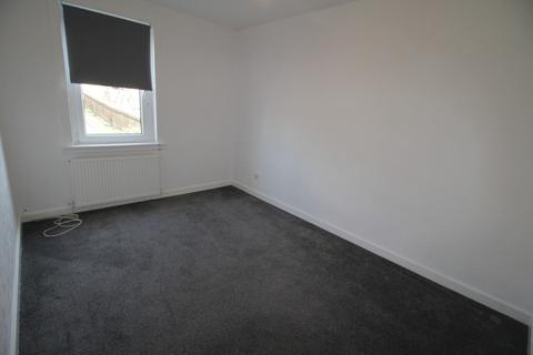2 bedroom flat to rent, Douglas Drive, Ashgill, South Lanarkshire, ML9