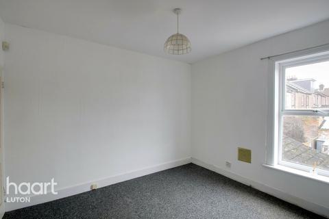 50 Ashton Road, Luton, LU1 3QE