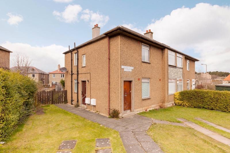 Colinton Mains - 2 bedroom flat to rent