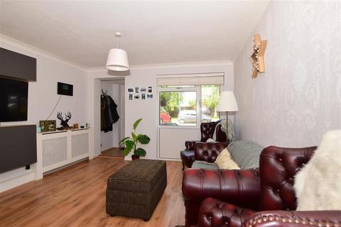 94 Highview, Vigo, Gravesend, DA13 0TQ