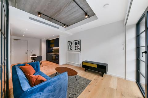 Studio to rent, Rendel House, Goodluck Hope, London, E14