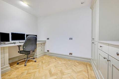 93 Cambridge Road, Southend-on-sea, SS1 1EP
