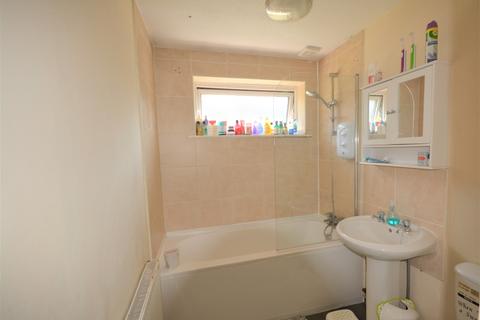 34 Delph Close, Blackburn, BB1 2BL