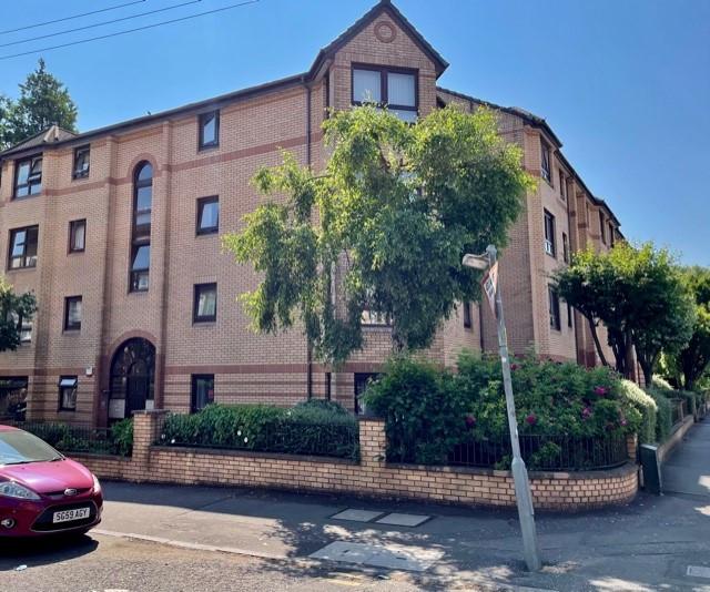 Eden Court, 188 Onslow Drive, Glasgow, G31 1 bed flat £725 pcm (£167 pw)