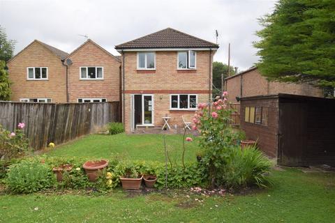 3 bedroom detached house to rent, Church Road, Teversham, Cambridge