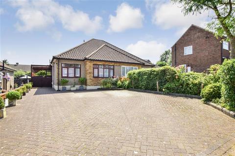 8 Tylers Close, Chelmsford, CM2 9DY