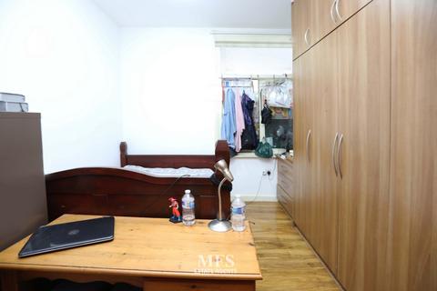 4 bedroom terraced house for sale, Woodlands Road, Southall, UB1