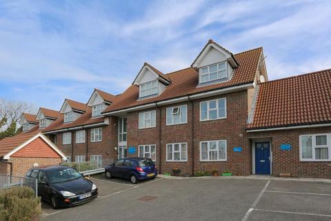 2 bedroom flat to rent, Fitzherbert Drive, Brighton BN2