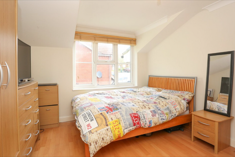 2 bedroom flat to rent, Fitzherbert Drive, Brighton BN2