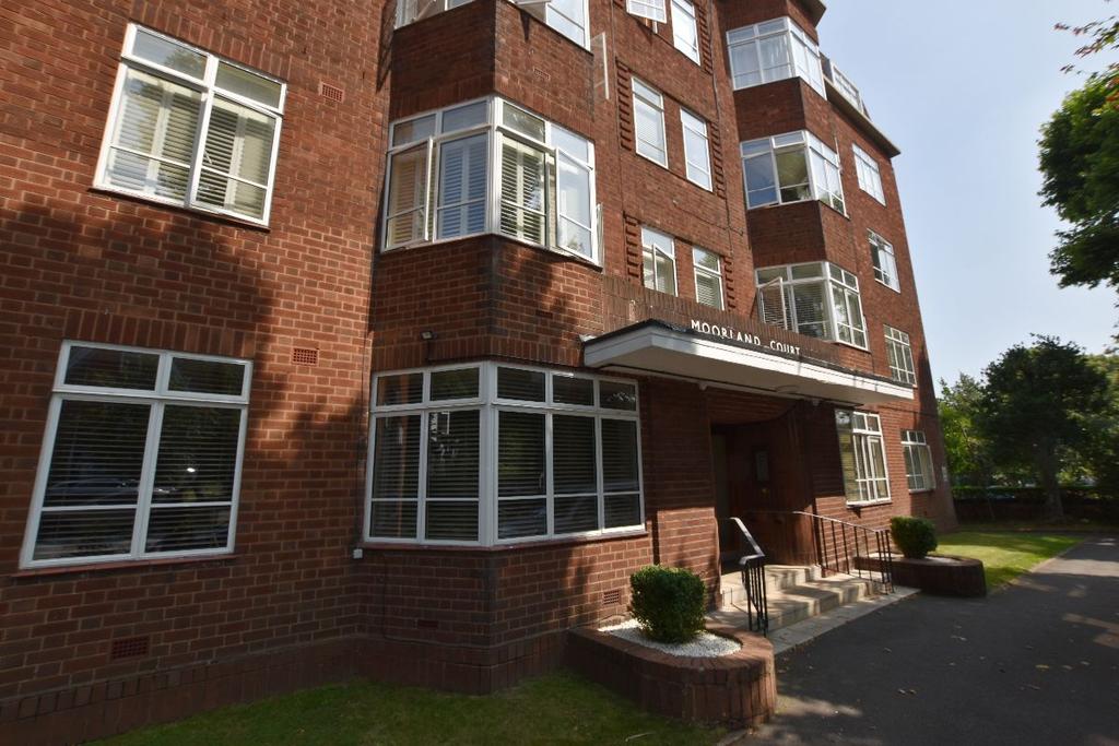Flat 21 Moorland Court, 42 Melville... 1 bed apartment £650 pcm (£150 pw)
