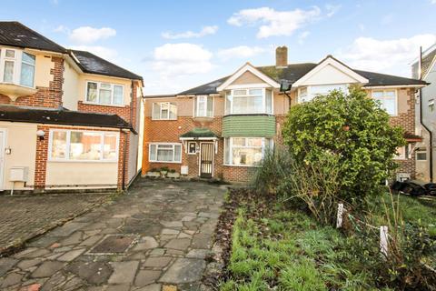 15 Shirley Close, Hounslow, TW3 2HF