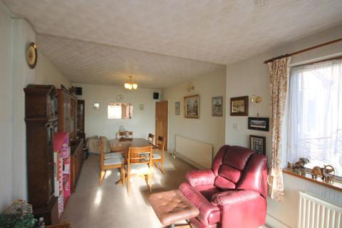 15 Shirley Close, Hounslow, TW3 2HF